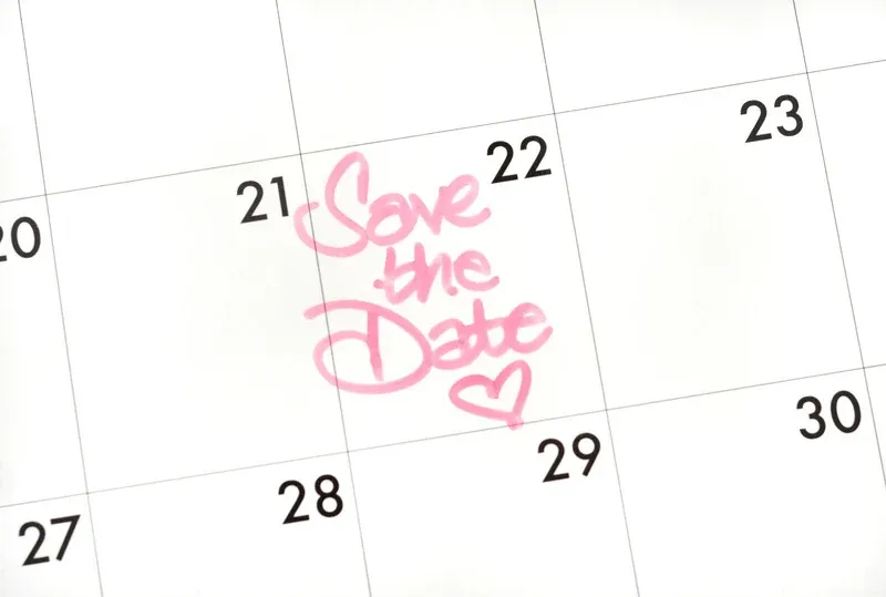 הזמנת Save the Date מעוצבת